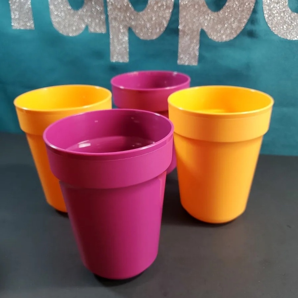 NWT Tupperware 16 oz Tumblers